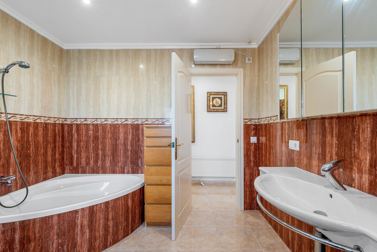 Property main view 36