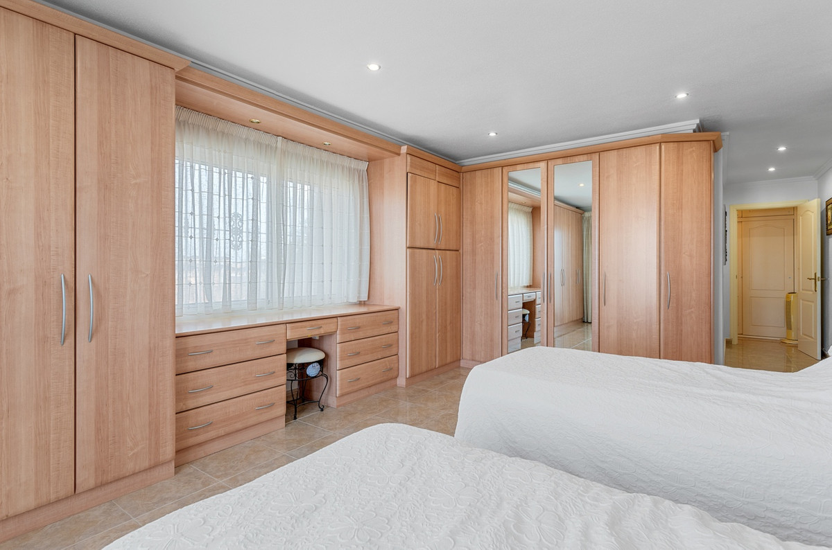 Property main view 38