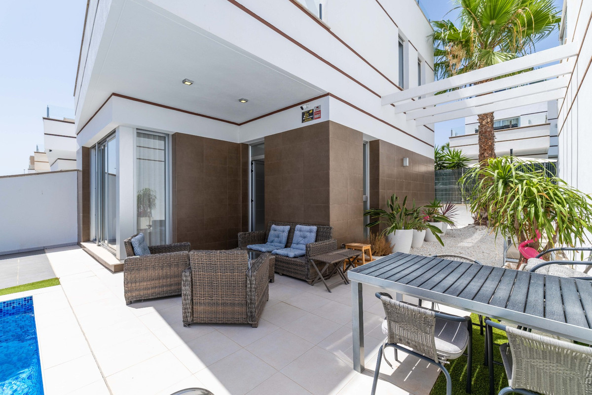 Bungalow te koop in Ciudad Quesada | 3 slaapkamers H5421490