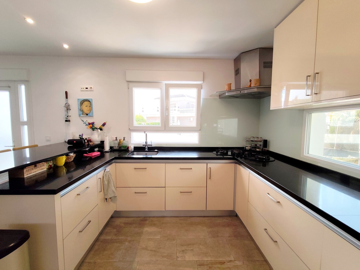Huis te koop in Ciudad Quesada | 4 slaapkamers H5428051