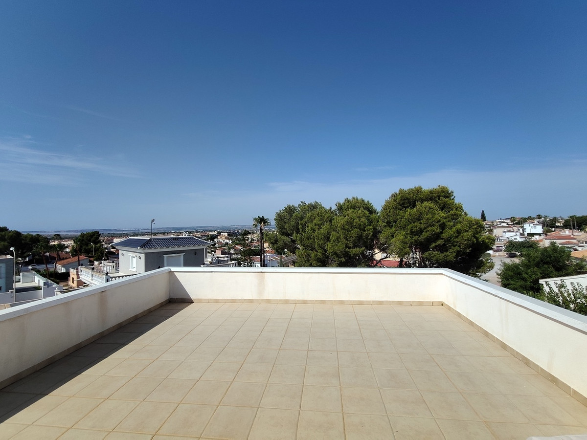 Huis te koop in Ciudad Quesada | 4 slaapkamers H5428051