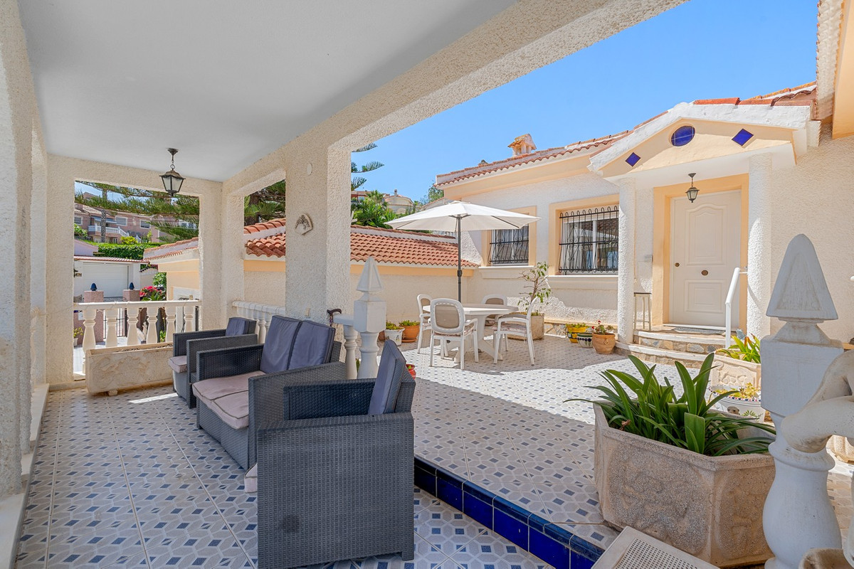Appartement te koop in Ciudad Quesada | 4 slaapkamers H5429338