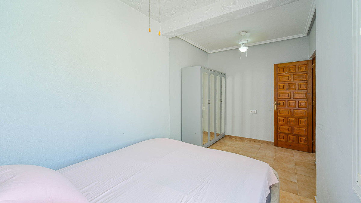Anders te koop in Ciudad Quesada | 2 slaapkamers H5432467