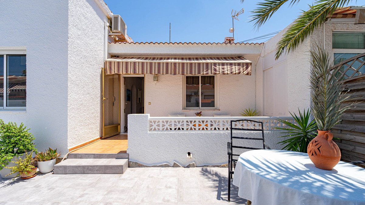 Anders te koop in Ciudad Quesada | 2 slaapkamers H5432467