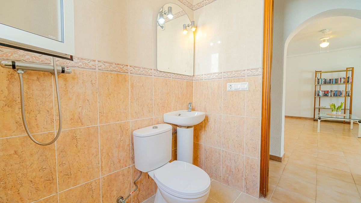 Anders te koop in Ciudad Quesada | 2 slaapkamers H5432467