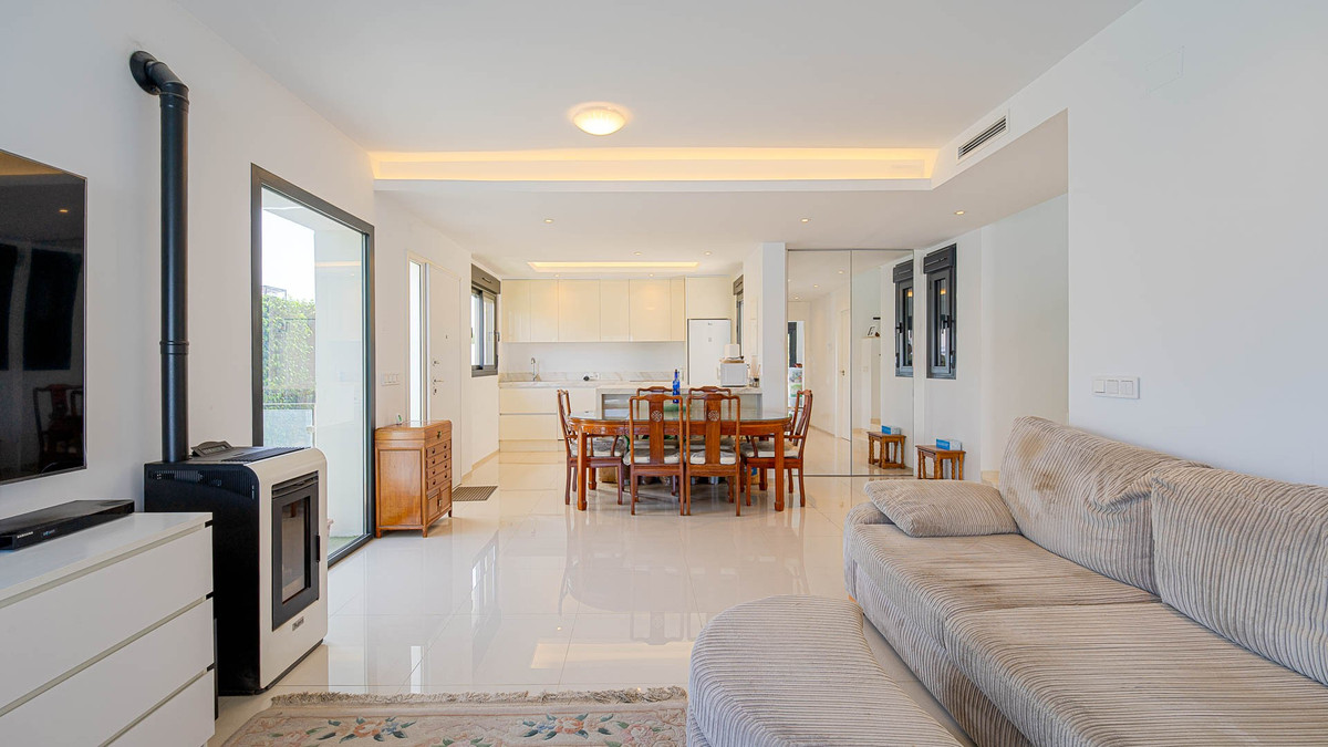 Property main view 14