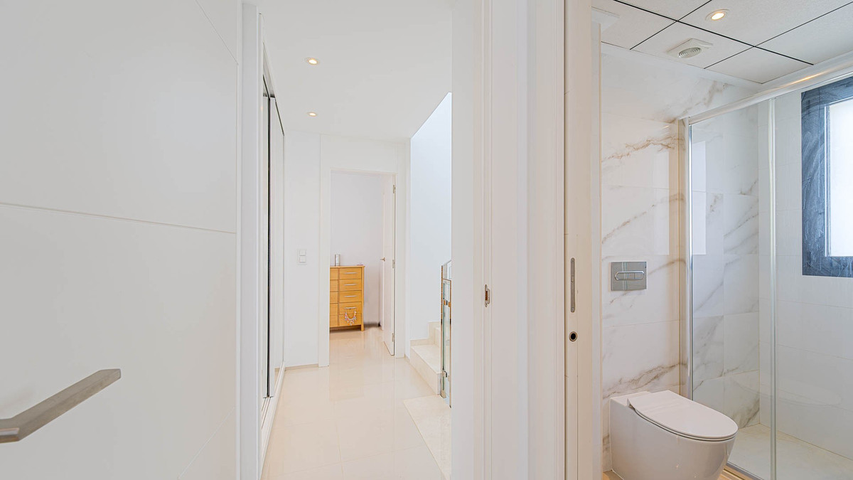Property main view 32