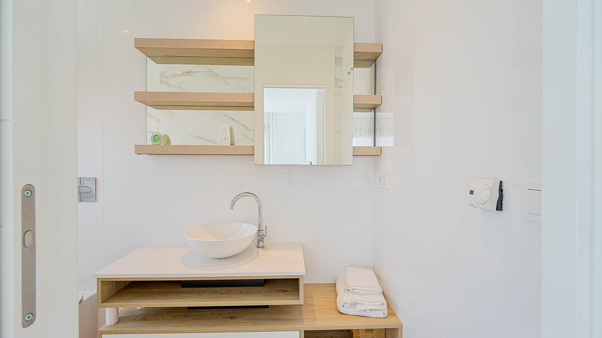 Property main view 42