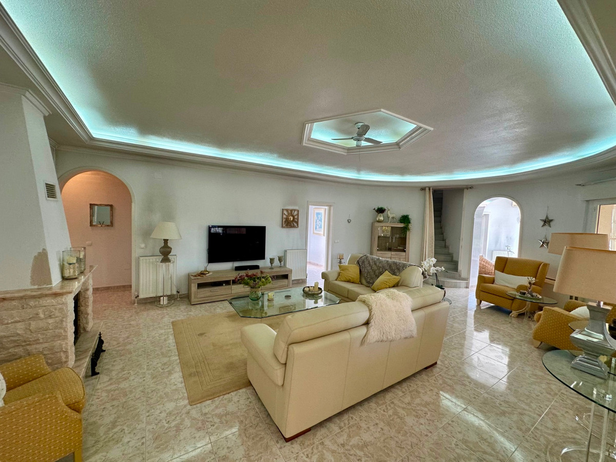 Appartement te koop in Ciudad Quesada | 6 slaapkamers H5480992