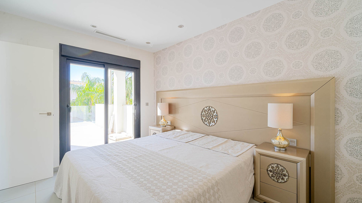 Property main view 44