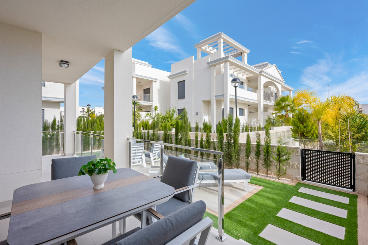 Appartement te koop in Ciudad Quesada | 2 slaapkamers H5496325