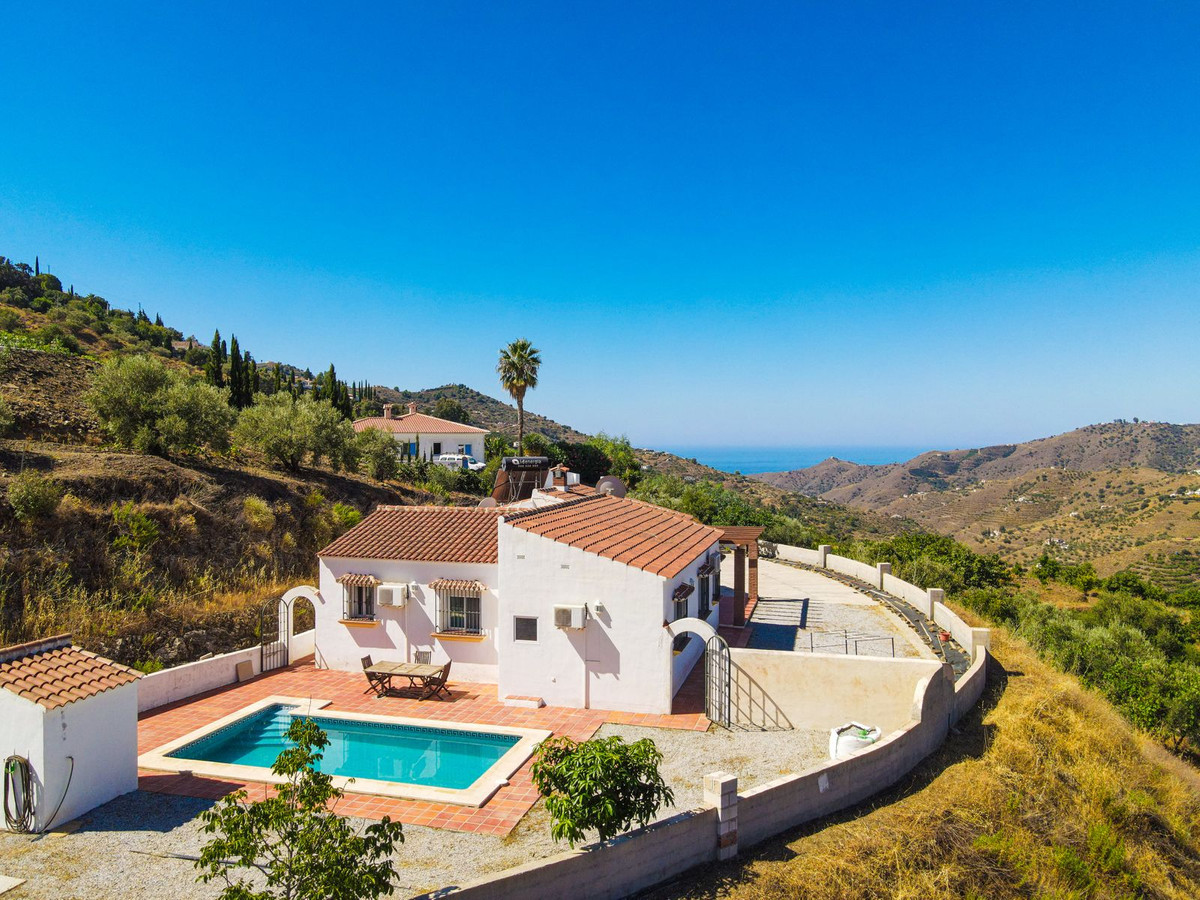 Property main view 40
