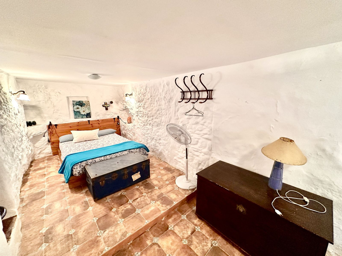 Property main view 42