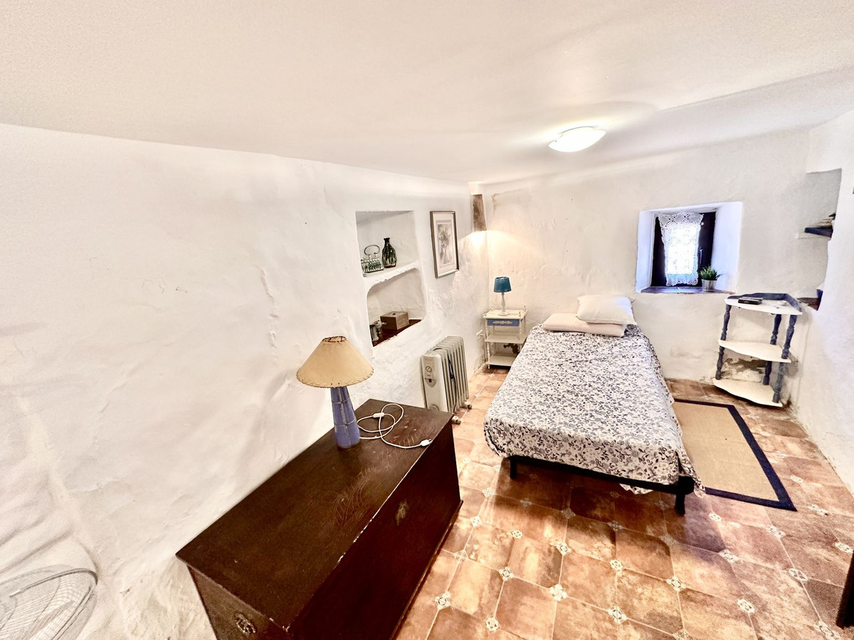 Property main view 43