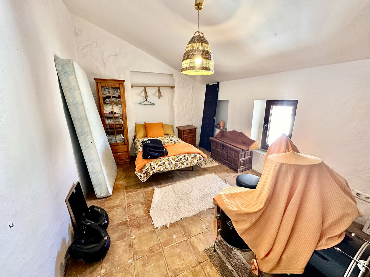 Property main view 46