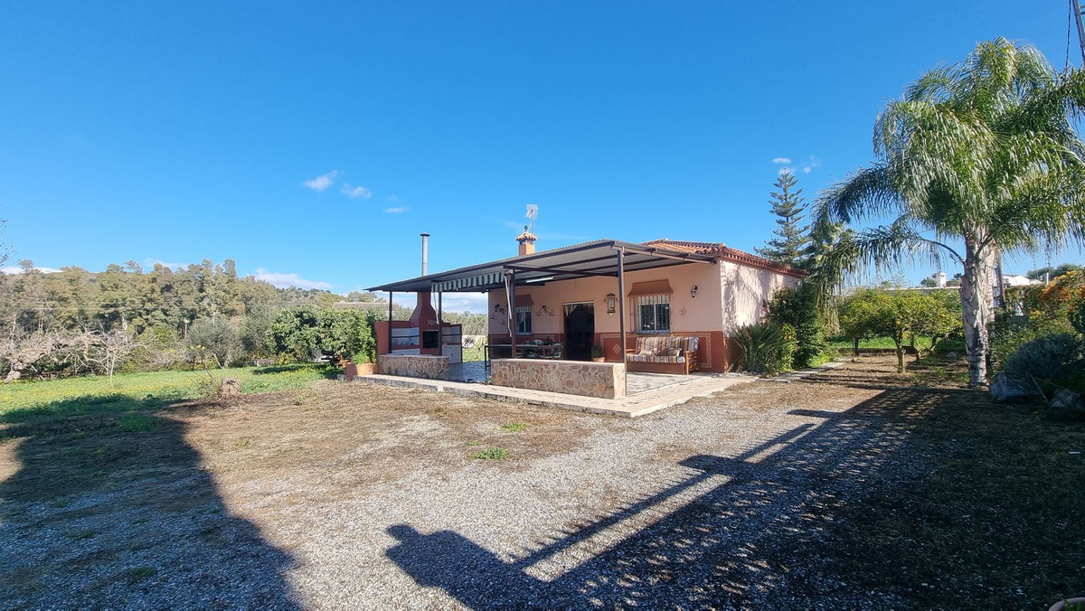 Vrijstaande Villa te koop in Coín | 2 slaapkamers H4957456