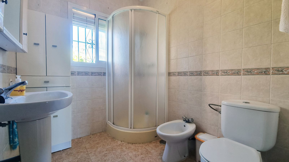 Vrijstaande Villa te koop in Coín | 2 slaapkamers H4957456
