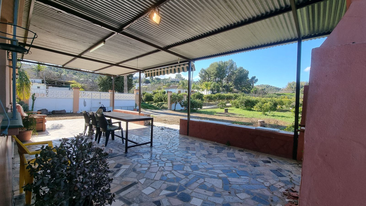 Vrijstaande Villa te koop in Coín | 2 slaapkamers H4957456