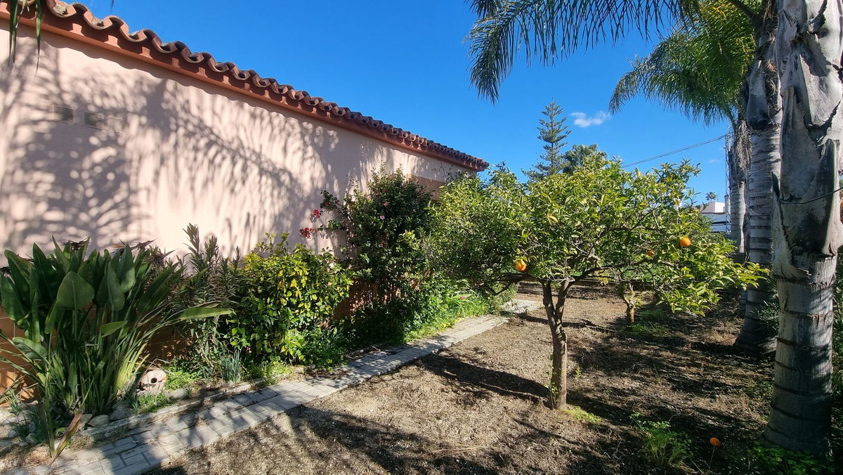 Vrijstaande Villa te koop in Coín | 2 slaapkamers H4957456