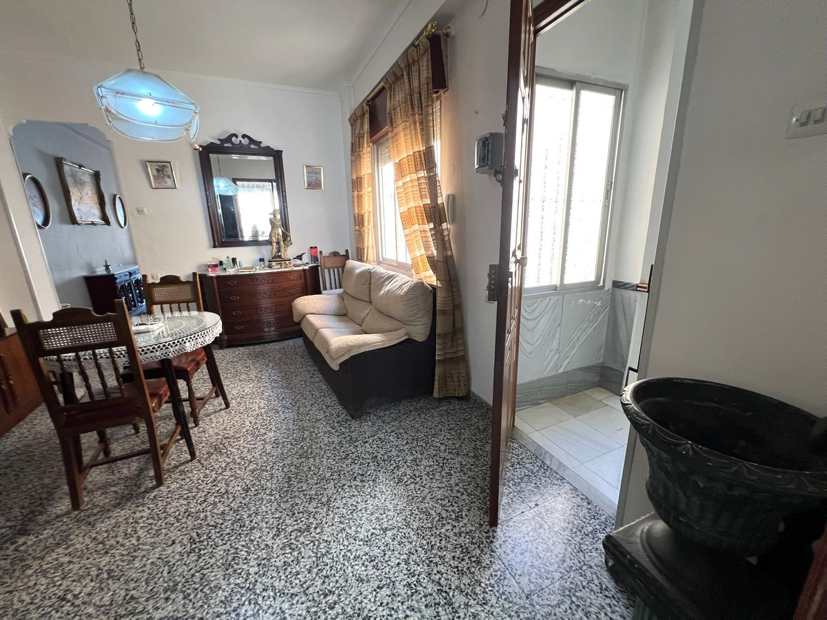 Penthouse in Coín-17