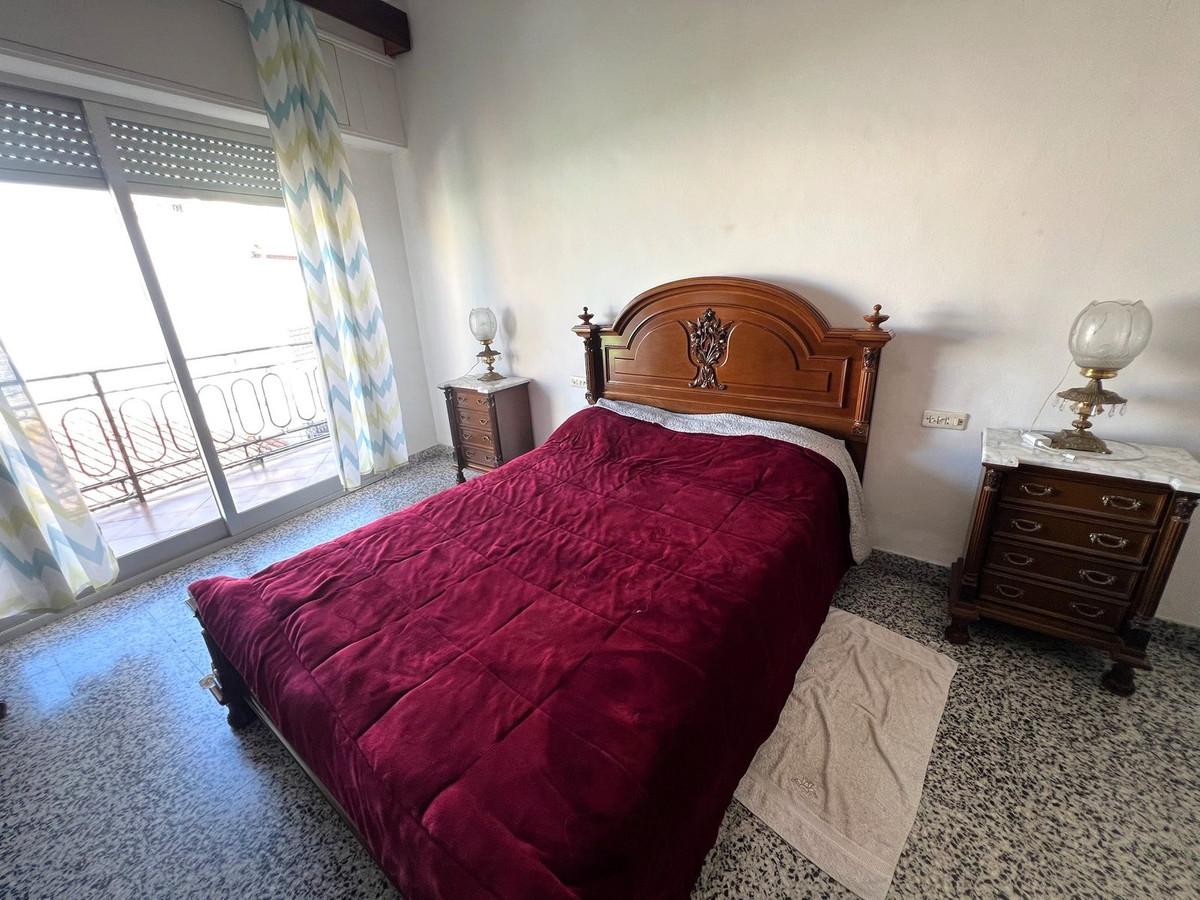 Penthouse in Coín-8