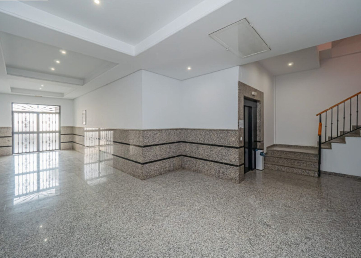 Appartement te koop in Coín | 2 slaapkamers H5051266