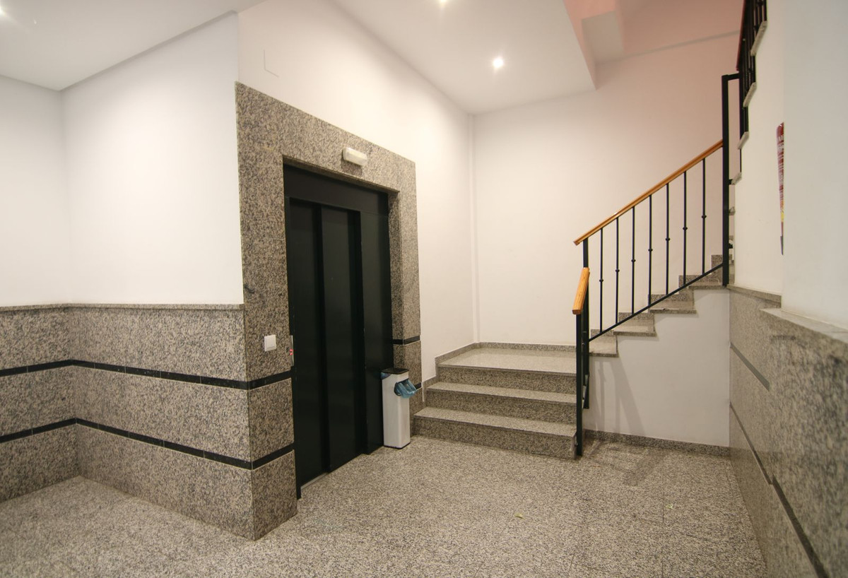 Appartement te koop in Coín | 2 slaapkamers H5051266