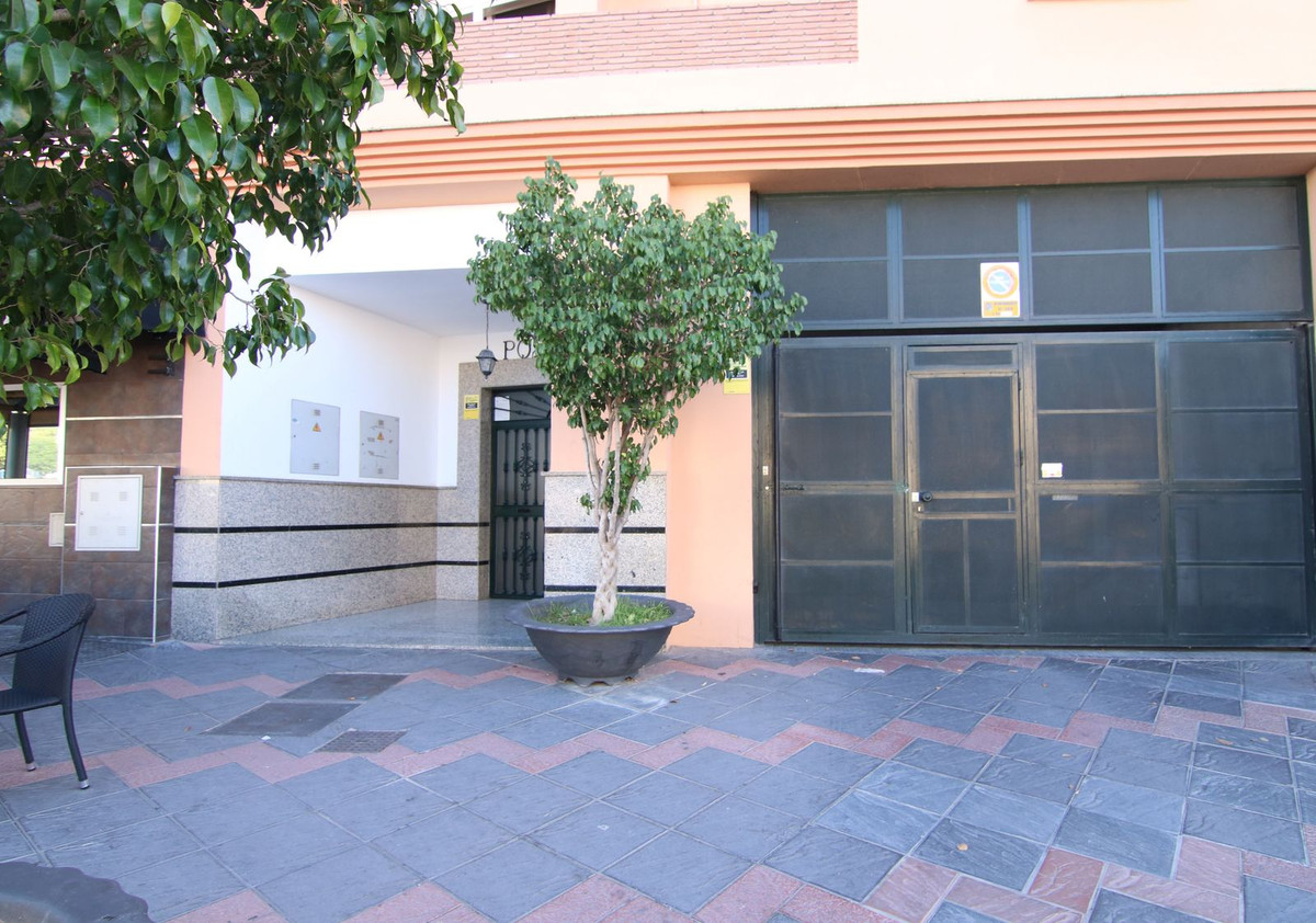 Appartement te koop in Coín | 2 slaapkamers H5051266