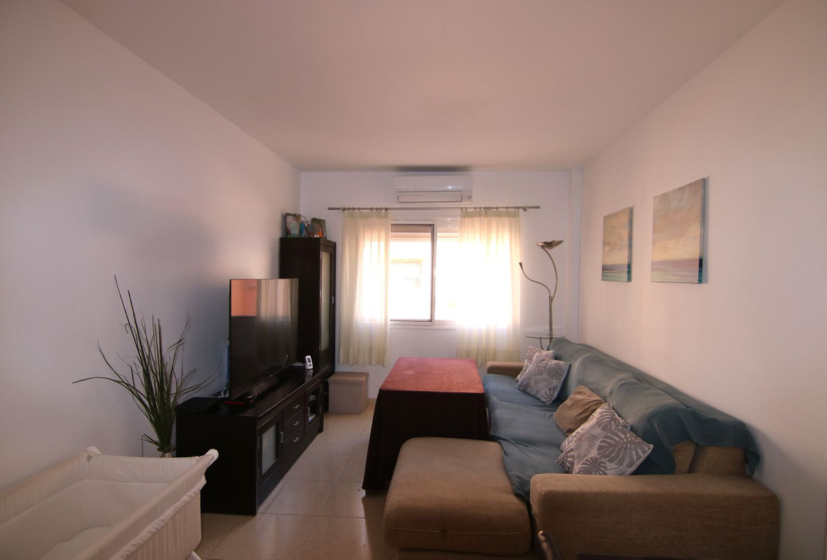 Appartement te koop in Coín | 2 slaapkamers H5051266