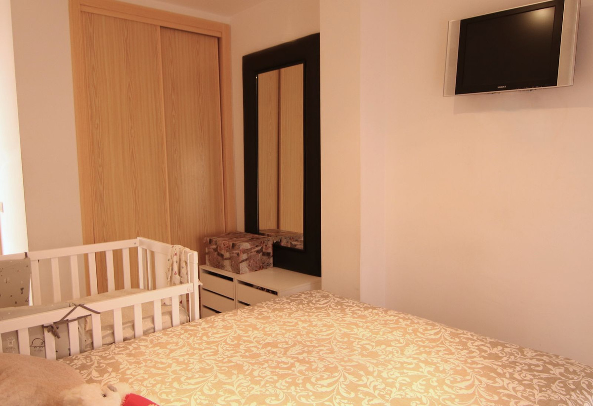 Appartement te koop in Coín | 2 slaapkamers H5051266