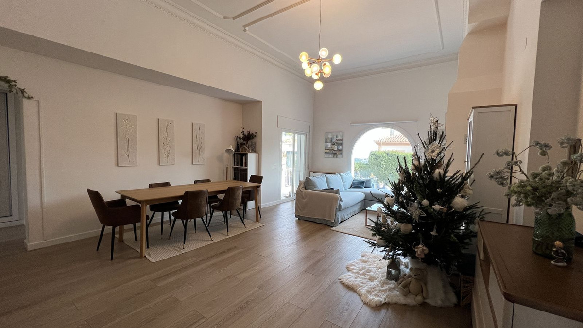 Vrijstaande Villa te koop in Coín | 3 slaapkamers H5117812