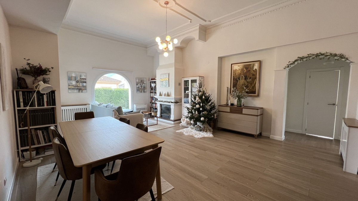 Vrijstaande Villa te koop in Coín | 3 slaapkamers H5117812