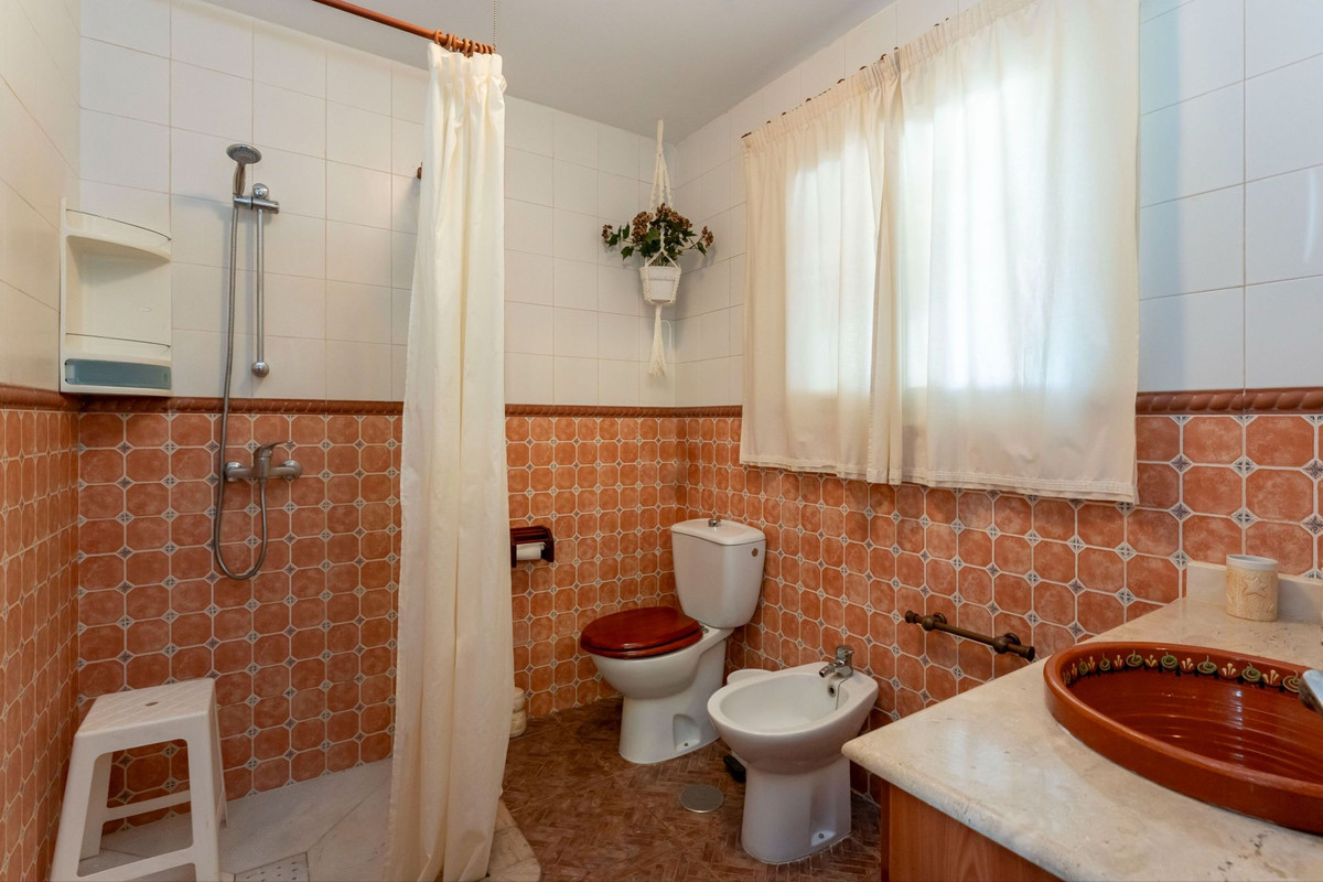Vrijstaande Villa te koop in Coín | 4 slaapkamers H5131069