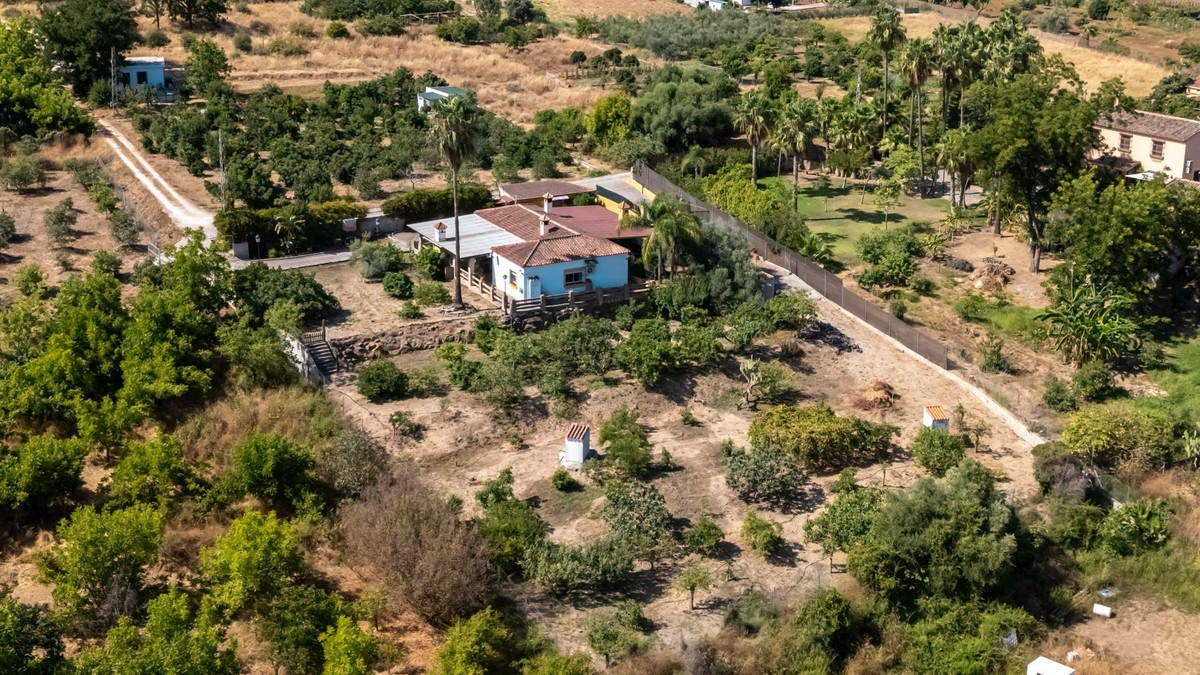 Vrijstaande Villa te koop in Coín | 4 slaapkamers H5131069