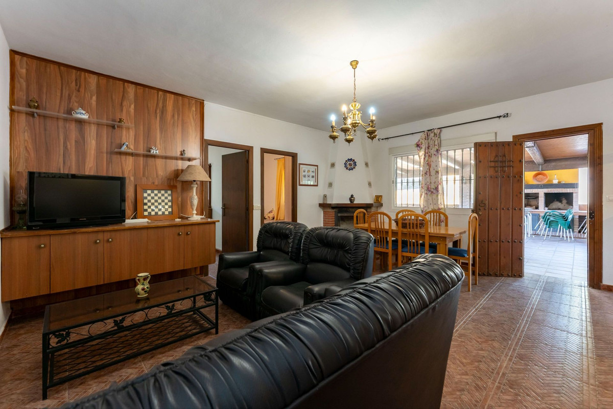 Vrijstaande Villa te koop in Coín | 4 slaapkamers H5131069