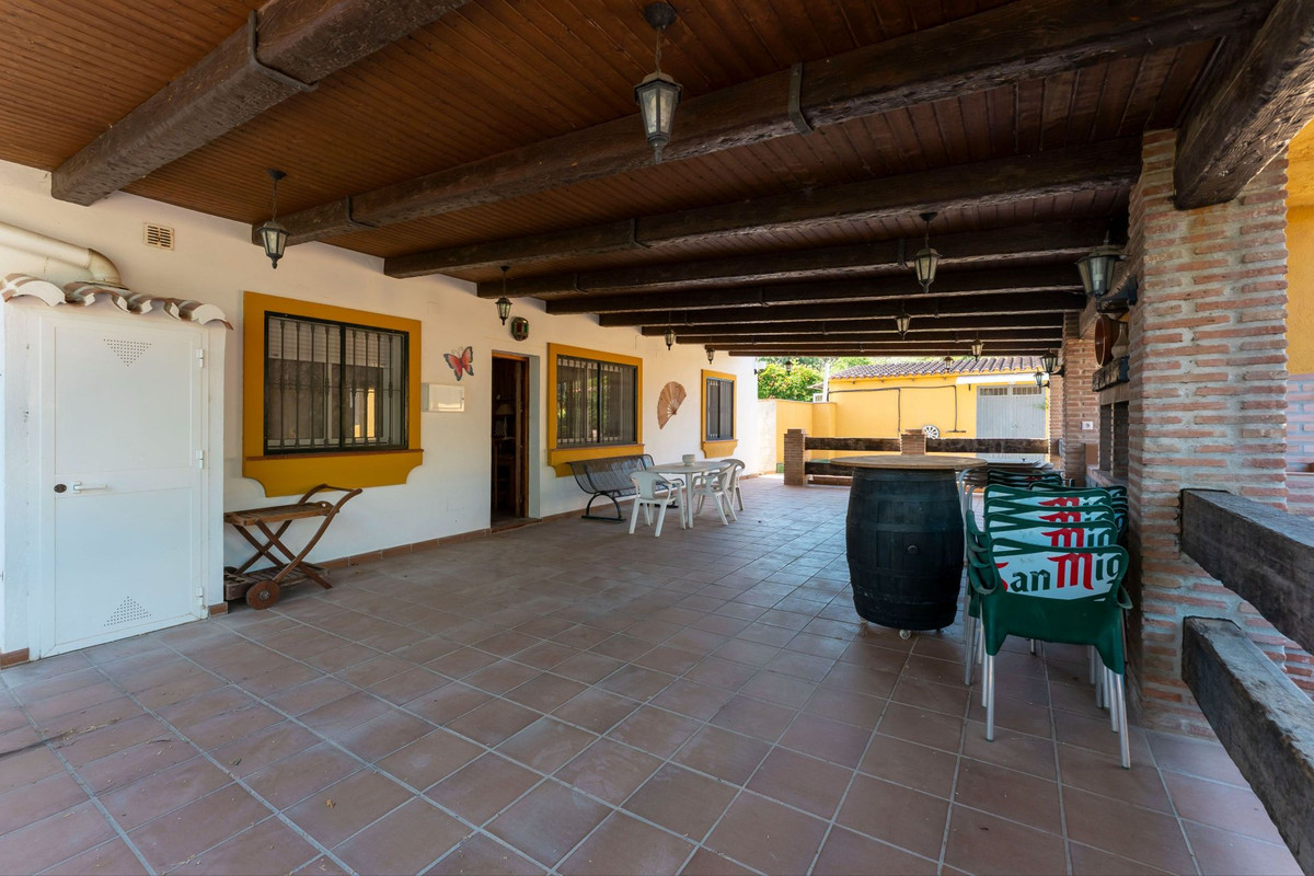 Vrijstaande Villa te koop in Coín | 4 slaapkamers H5131069