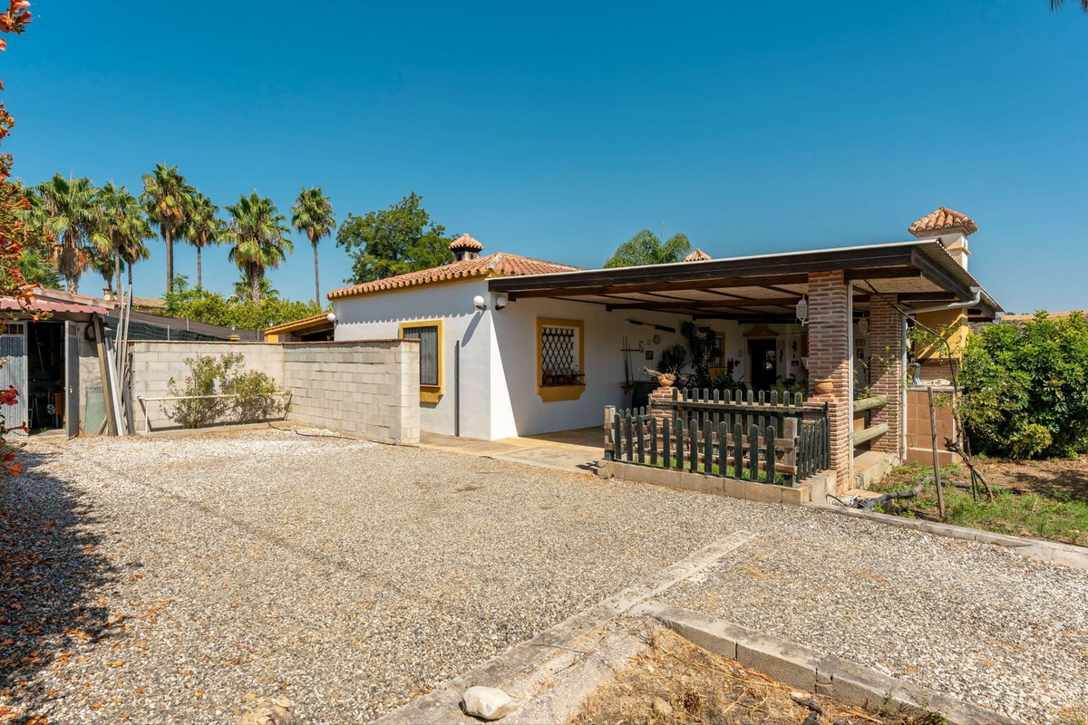 Vrijstaande Villa te koop in Coín | 4 slaapkamers H5131069