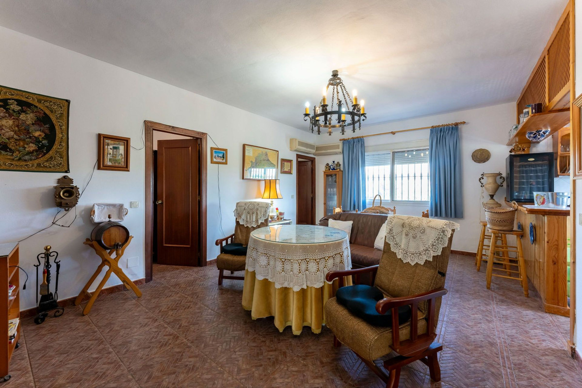 Vrijstaande Villa te koop in Coín | 4 slaapkamers H5131069