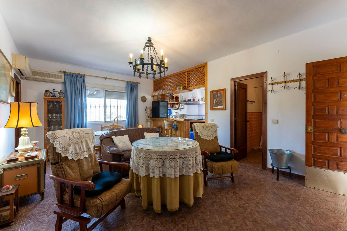 Vrijstaande Villa te koop in Coín | 4 slaapkamers H5131069