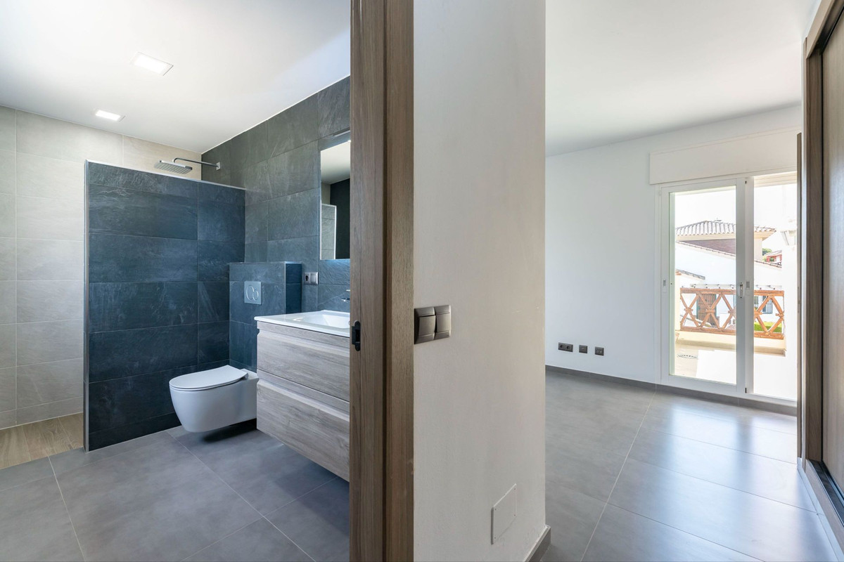 Vrijstaande Villa te koop in Coín | 4 slaapkamers H5134831