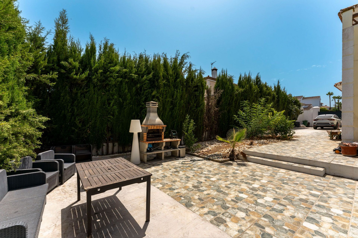 Vrijstaande Villa te koop in Coín | 4 slaapkamers H5134831