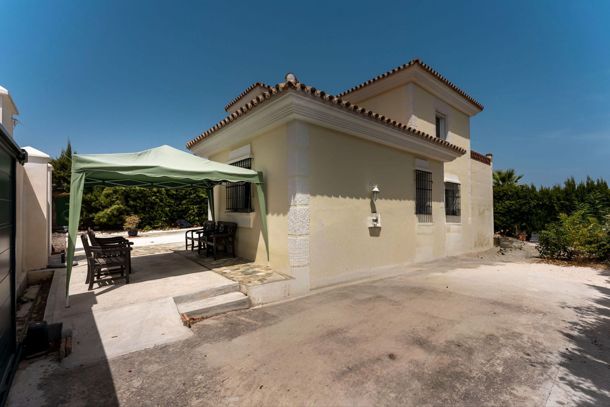 Vrijstaande Villa te koop in Coín | 4 slaapkamers H5134831