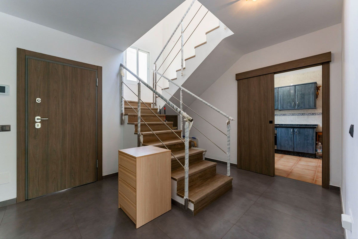 Vrijstaande Villa te koop in Coín | 4 slaapkamers H5134831