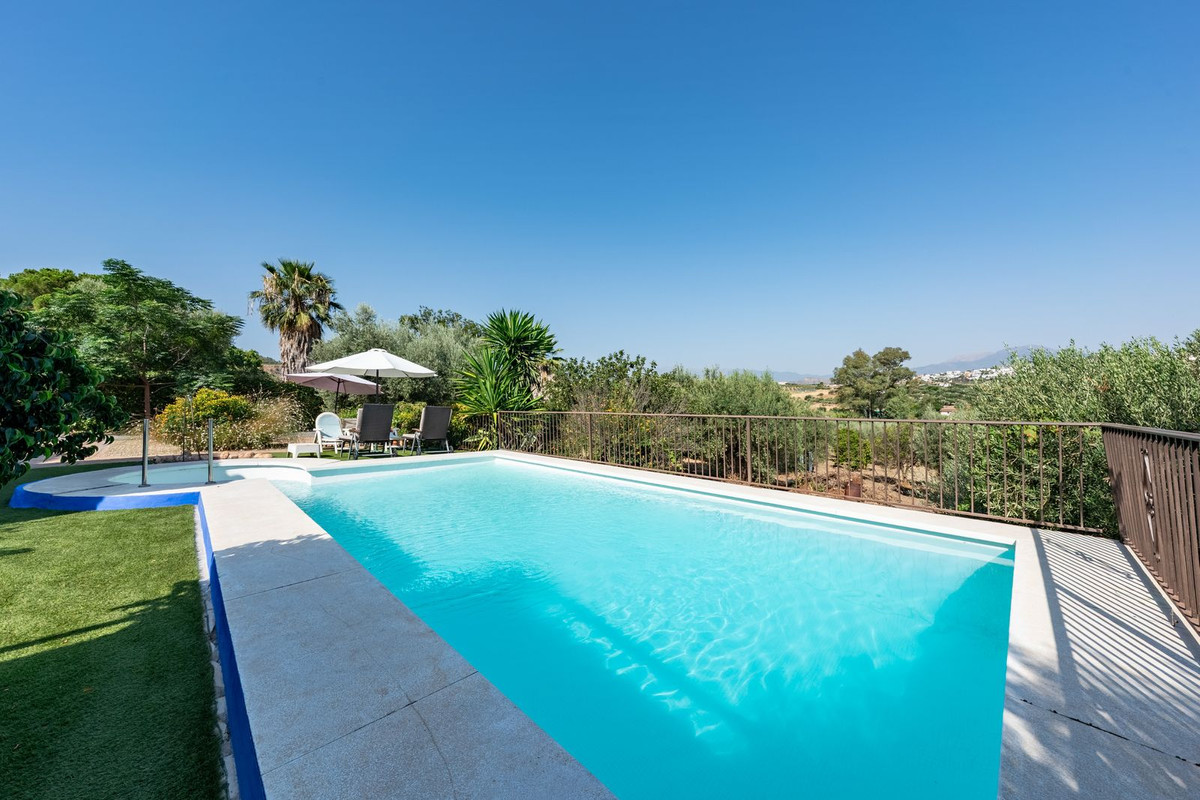 Finca - Cortijo te koop in Coín | 4 slaapkamers H5144878