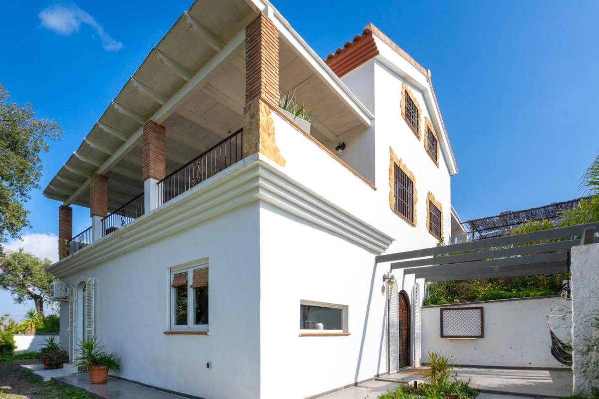 Finca - Cortijo te koop in Coín | 3 slaapkamers H5259754