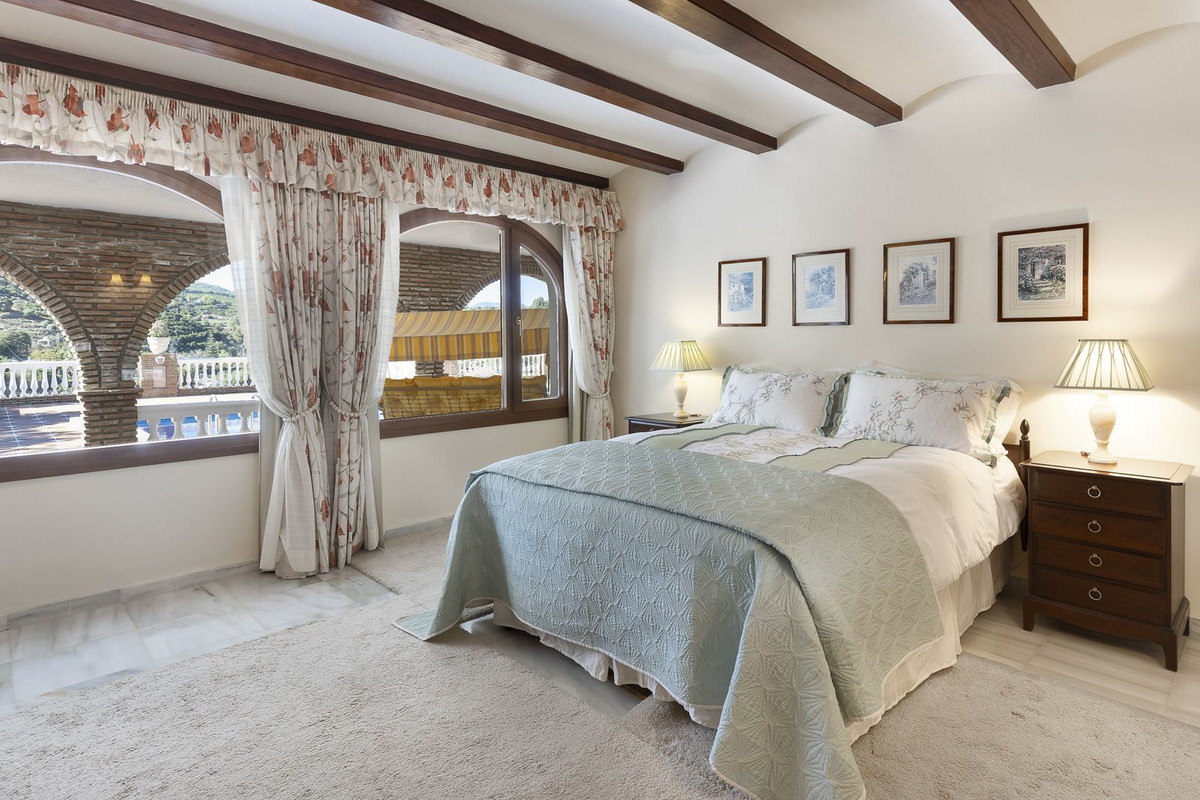 Property main view 42