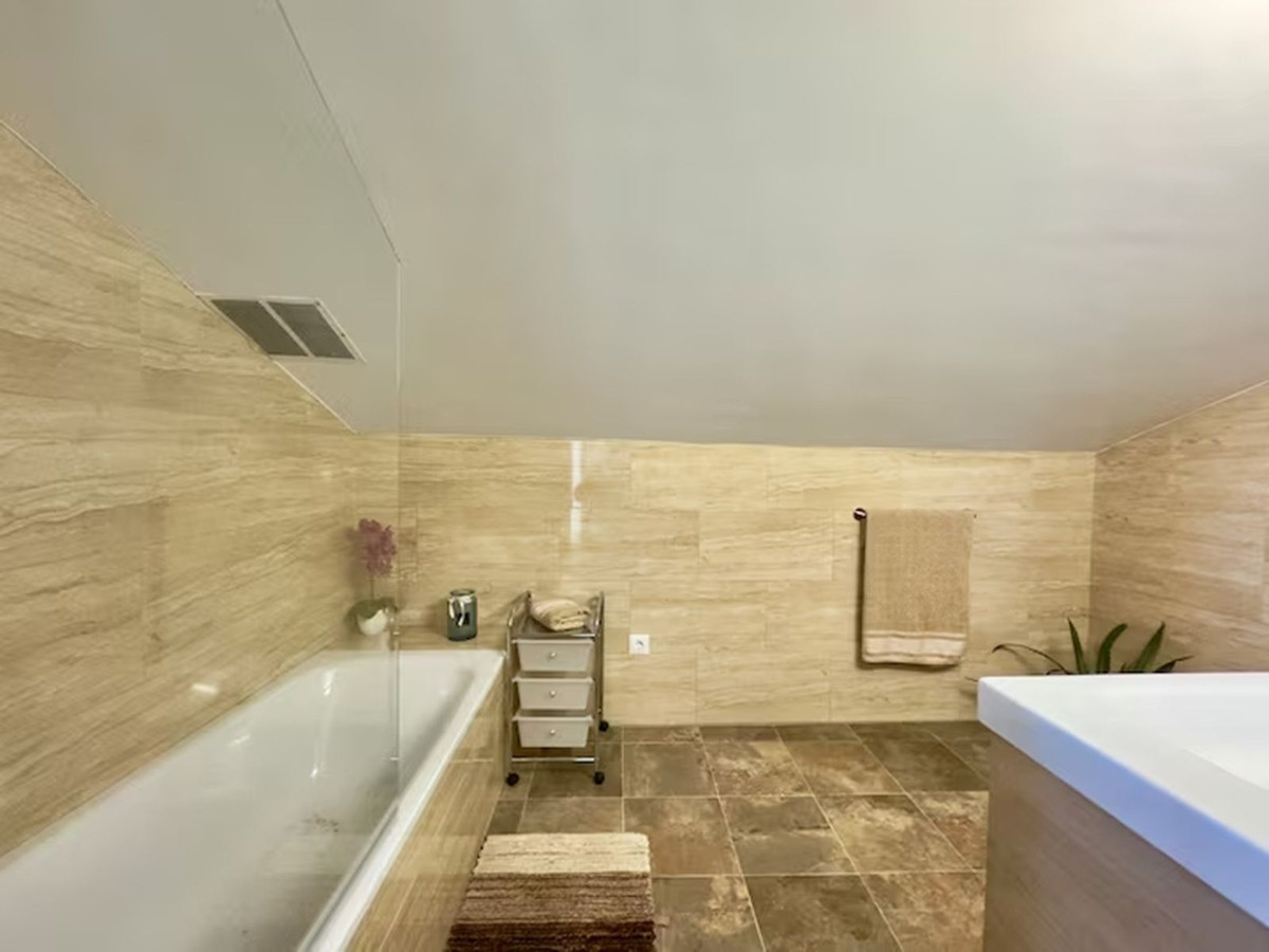 Finca - Cortijo te koop in Coín | 4 slaapkamers H5306608