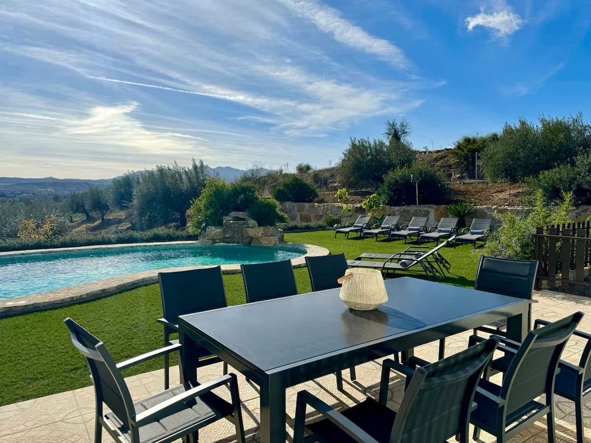 Finca - Cortijo te koop in Coín | 4 slaapkamers H5306608