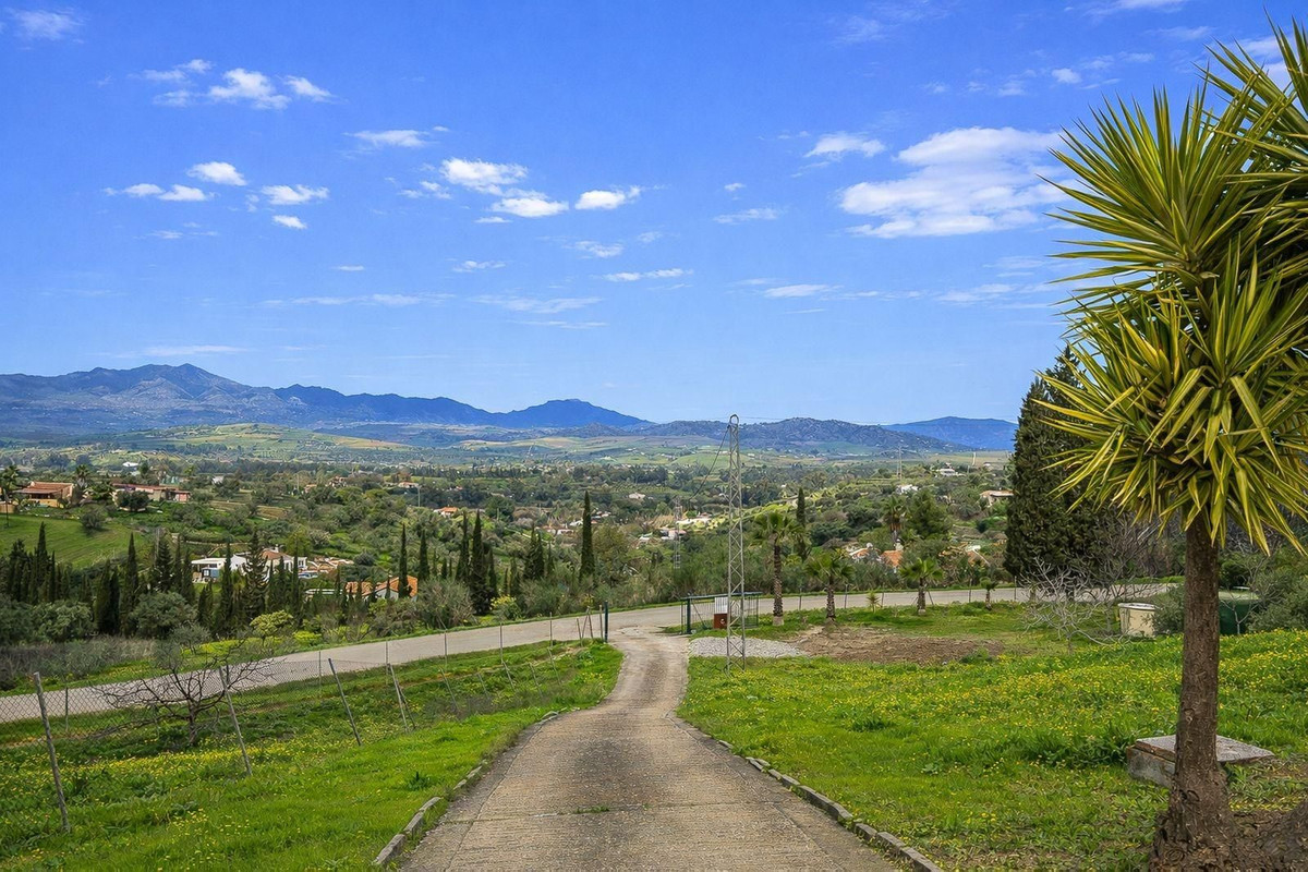 Finca - Cortijo te koop in Coín | 2 slaapkamers H5309848