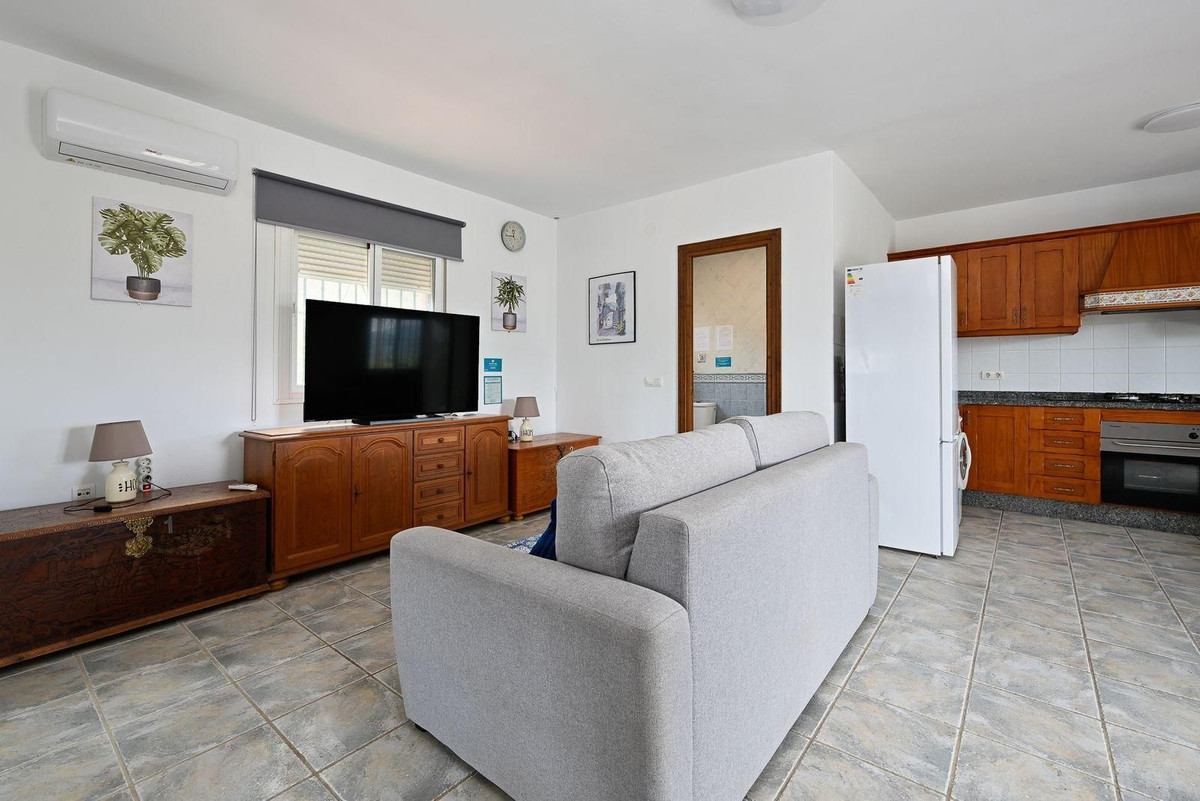 Finca - Cortijo te koop in Coín | 2 slaapkamers H5309848